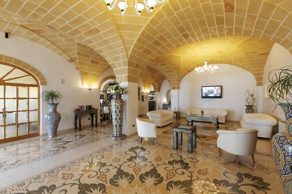 Hotel Aurora E Del Benessere Santa Cesarea Terme Ngoại thất bức ảnh